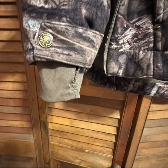 Mossy Oak Woodland Camo Jacket - Picture 7 of 10
